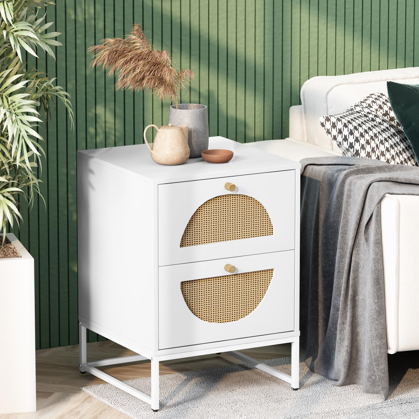 DKLGG Bohemian Nightstand - Stylish White Rattan Bedside Table for Cozy Spaces