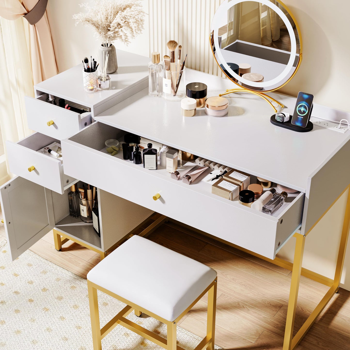 DKLGG Elegant White & Gold Dresser with Stool - Rattan Vanity for a Glamorous Look